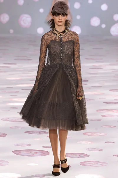Look 34